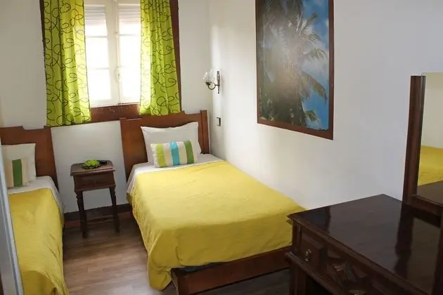 Economy İki Ayrı Yataklı Oda (Shared Shower)