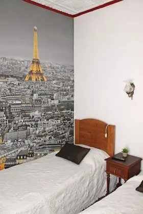 Economy İki Ayrı Yataklı Oda (Shared Shower)