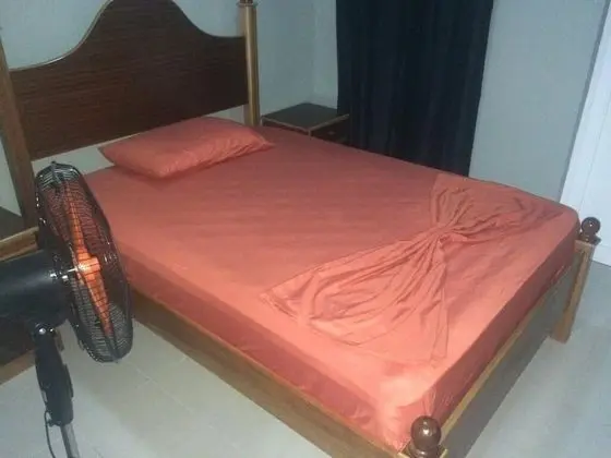 Basic Büyük Yataklı Tek Kişilik Oda