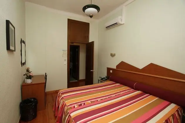 Deluxe Tek Büyük veya İki Ayrı Yataklı Oda, Özel Banyo