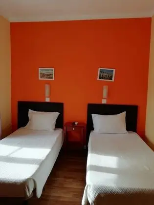 Tek Büyük veya İki Ayrı Yataklı Oda, Özel Banyo