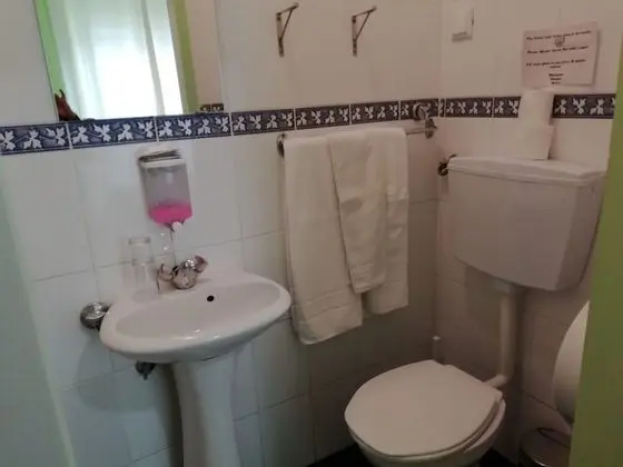 Tek Büyük veya İki Ayrı Yataklı Oda, Özel Banyo