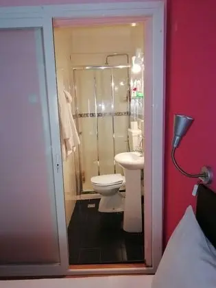 Üç Kişilik Oda, Özel Banyo