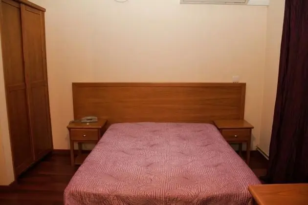 Classic Üç Kişilik Oda