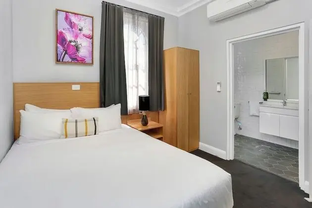 Deluxe Tek Büyük Yataklı Oda, 1 Büyük (Queen) Boy Yatak