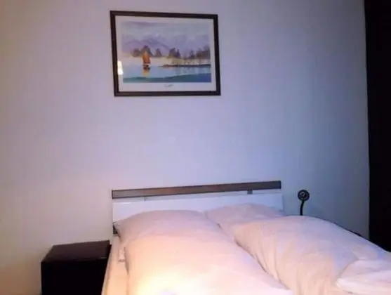 Tek Büyük Yataklı Oda, Ortak Banyo