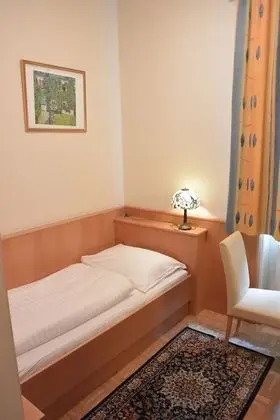 Tek Kişilik Oda