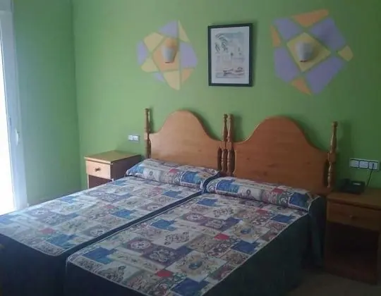 Tek Büyük Yataklı Oda