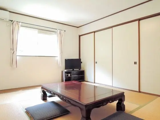 Oda, Sigara İçilmez, Ortak Banyo (Japanese Style)