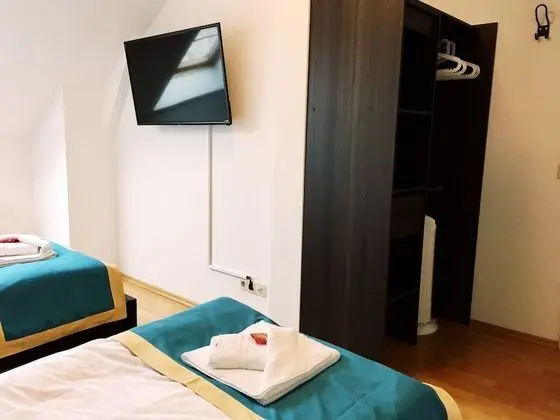 İki Ayrı Yataklı Oda, 2 Tek Kişilik Yatak, Sigara İçilmez, Banyolu/Duşlu