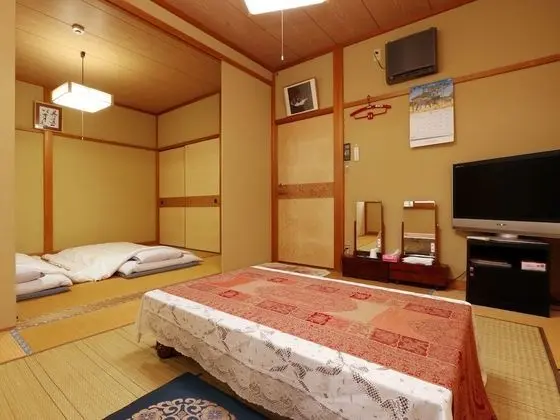 Family Oda (Japanese-Style)