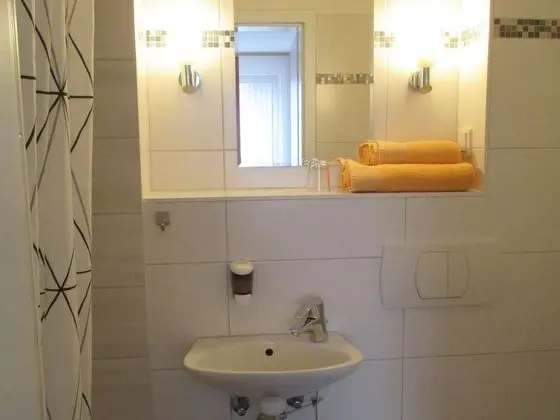 Tek Kişilik Oda, Banyolu/Duşlu