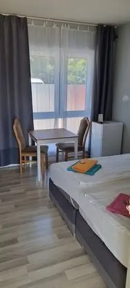 Basic Tek Büyük veya İki Ayrı Yataklı Oda, 2 Tek Kişilik Yatak