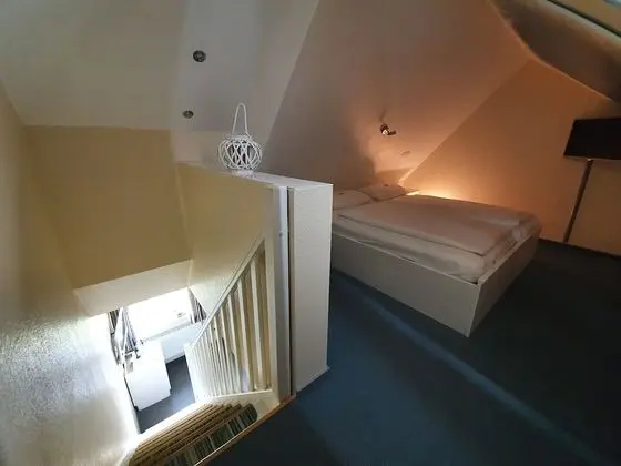 Tek Büyük Yataklı Oda (Maisonette)