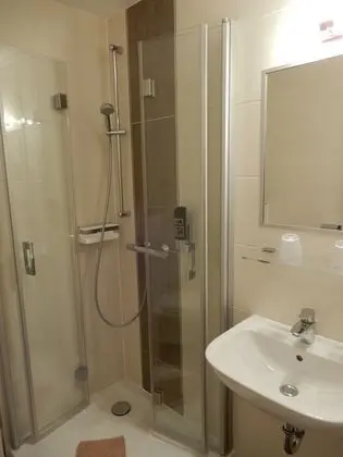 Classic Tek Büyük veya İki Ayrı Yataklı Oda