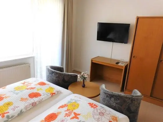 Tek Büyük Yataklı Oda