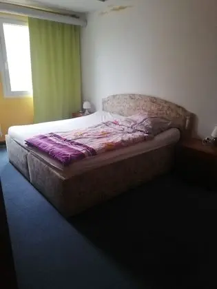 Basic Süit, Ortak Banyo