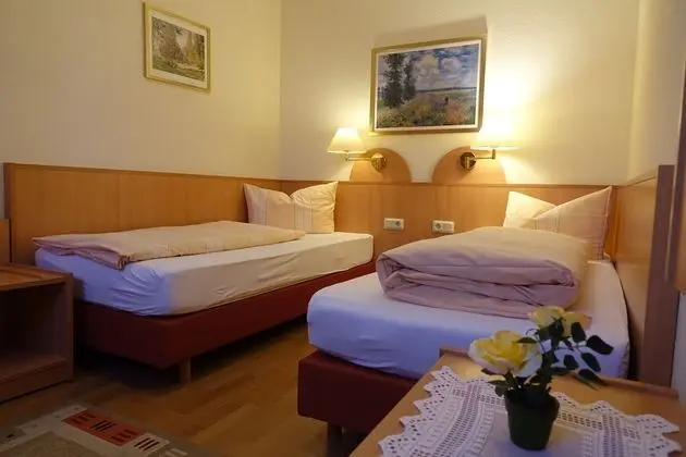 Family Dört Kişilik Oda