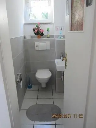 Tek Büyük Yataklı Oda, Ortak Banyo