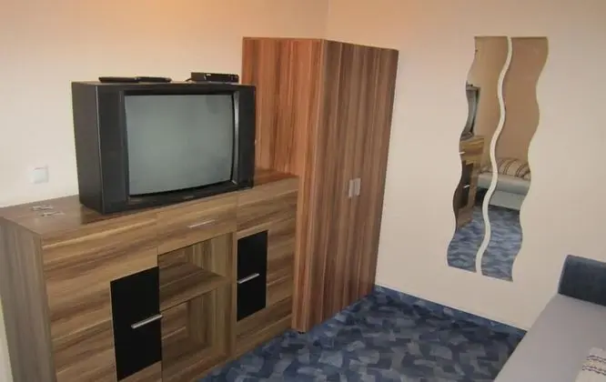 Tek Kişilik Oda, Ortak Banyo