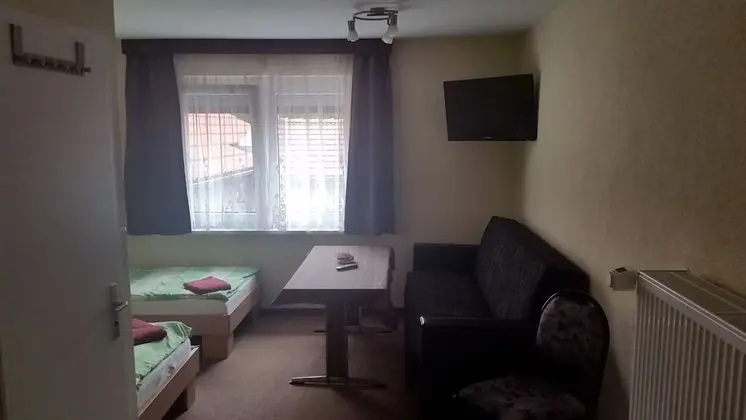 Tek Büyük Yataklı Oda, Özel Banyo (Z4)