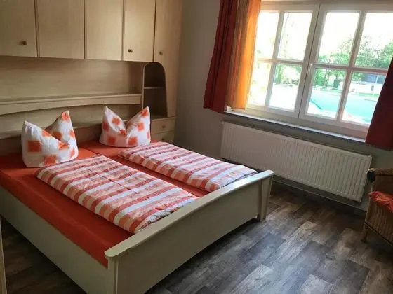 Business Tek Büyük Yataklı Oda, 1 Çift Kişilik Yatak, Havuz Manzaralı