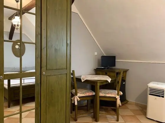 Standard Tek Büyük Yataklı Oda