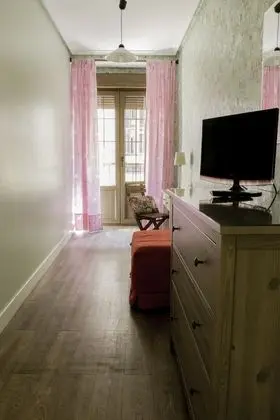 Tek Büyük veya İki Ayrı Yataklı Oda (External private bathroom, extra bed)
