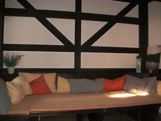 Tek Büyük Yataklı Oda