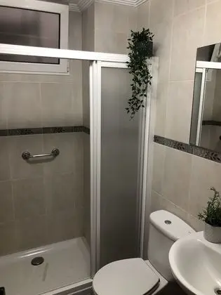 Tek Kişilik Oda, Ortak Banyo