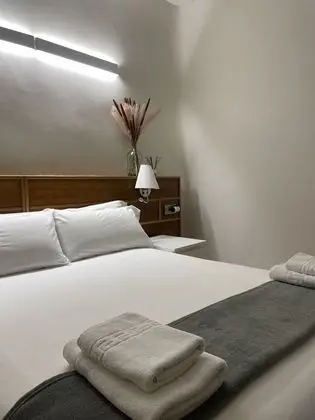 Basic Tek Büyük Yataklı Oda