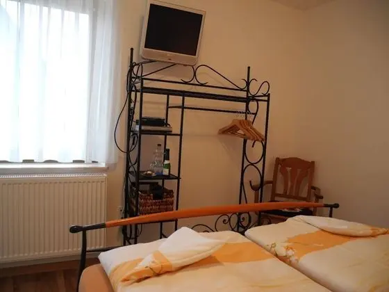 Tek Büyük Yataklı Oda, Balkon