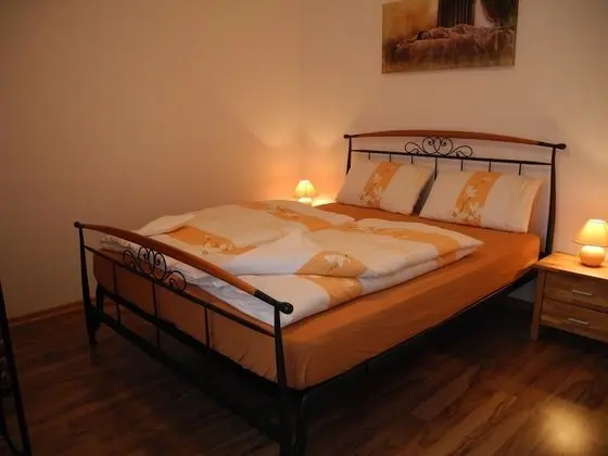 Tek Büyük Yataklı Oda, Balkon