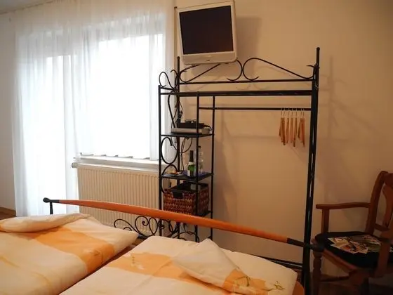 Tek Büyük Yataklı Oda, Balkon