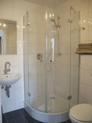 Tek Büyük Yataklı Oda, Balkon