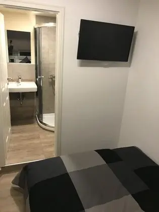 Standard Tek Büyük veya İki Ayrı Yataklı Oda