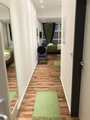 Üç Kişilik Oda