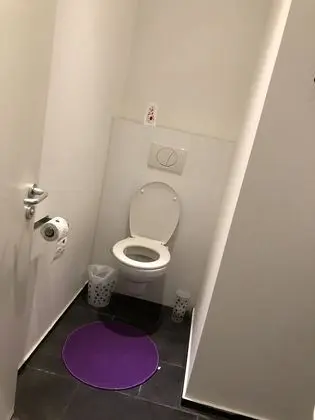 Üç Kişilik Oda