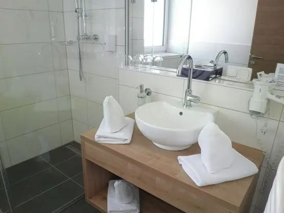 Classic Tek Büyük Yataklı Oda