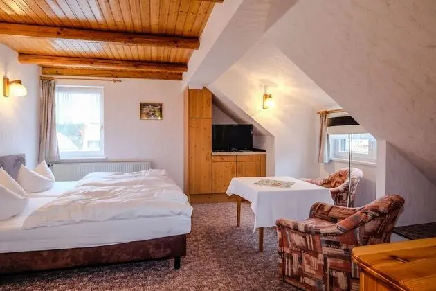 Tek Büyük Yataklı Oda