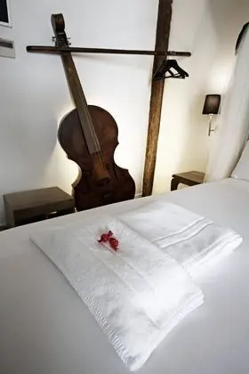 Deluxe Tek Büyük Yataklı Oda, 1 Büyük (Queen) Boy Yatak