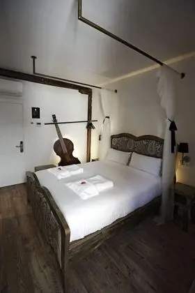 Deluxe Tek Büyük Yataklı Oda, 1 Büyük (Queen) Boy Yatak