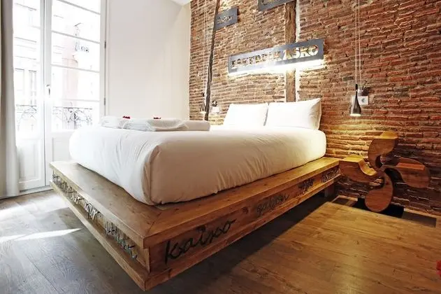 Deluxe Tek Büyük Yataklı Oda, 1 Büyük (Queen) Boy Yatak