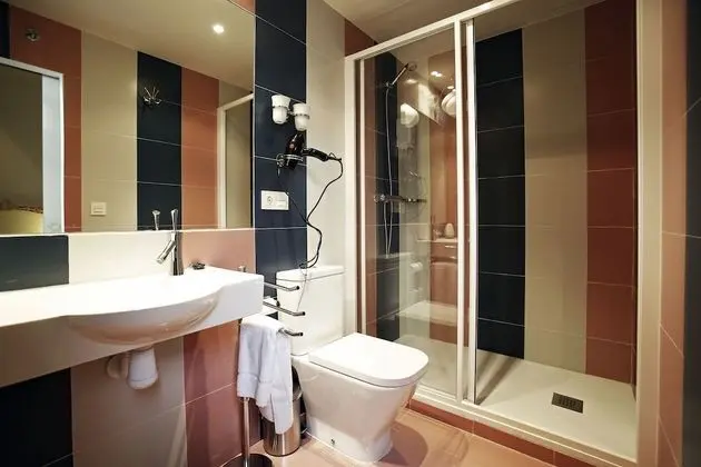 Deluxe Tek Büyük Yataklı Oda, 1 Büyük (Queen) Boy Yatak