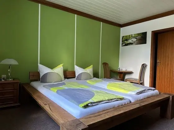 Tek Büyük Yataklı Oda