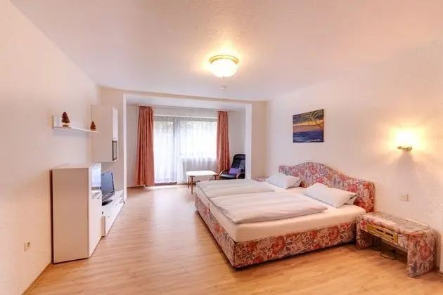 Family Süit, Balkon