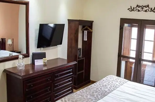 Standard Üç Kişilik Oda