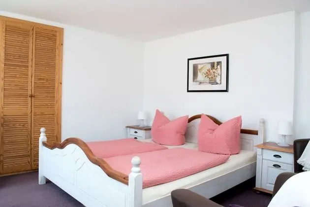 Tek Büyük Yataklı Oda, Sigara İçilmez