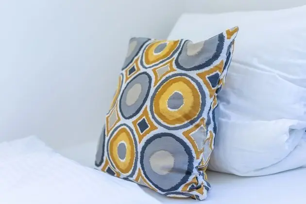 Tek Büyük veya İki Ayrı Yataklı Oda (A)