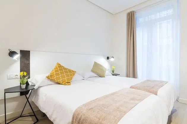 Superior Tek Büyük Yataklı Oda, 3 Tek Kişilik Yatak, Balkon